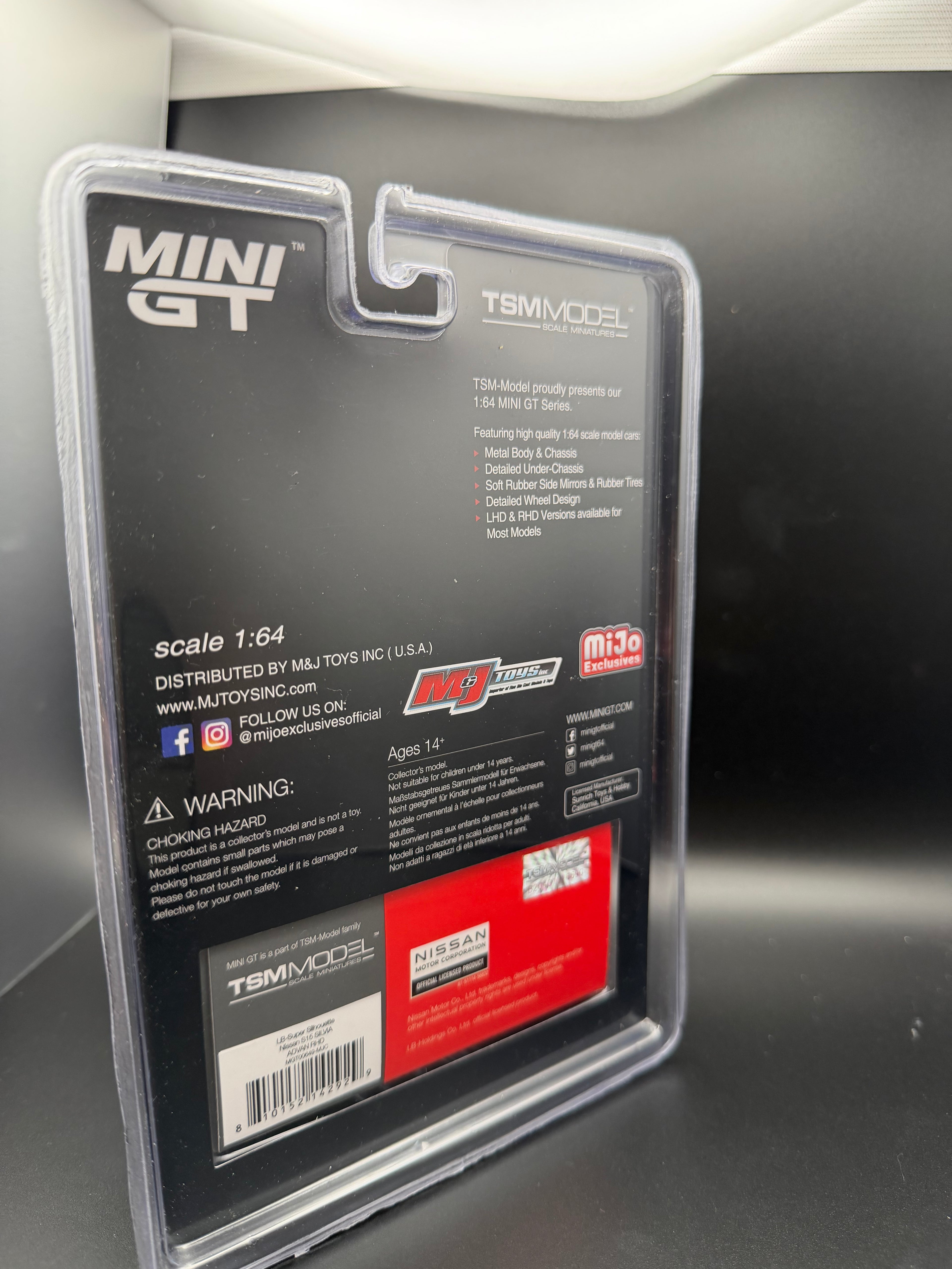 Mini GT CHASE Advan Nissan Silvia S15 LBWK #649