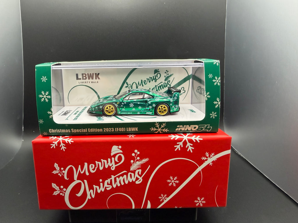 Inno64 LBWK Ferrari F40 Christmas CHASE