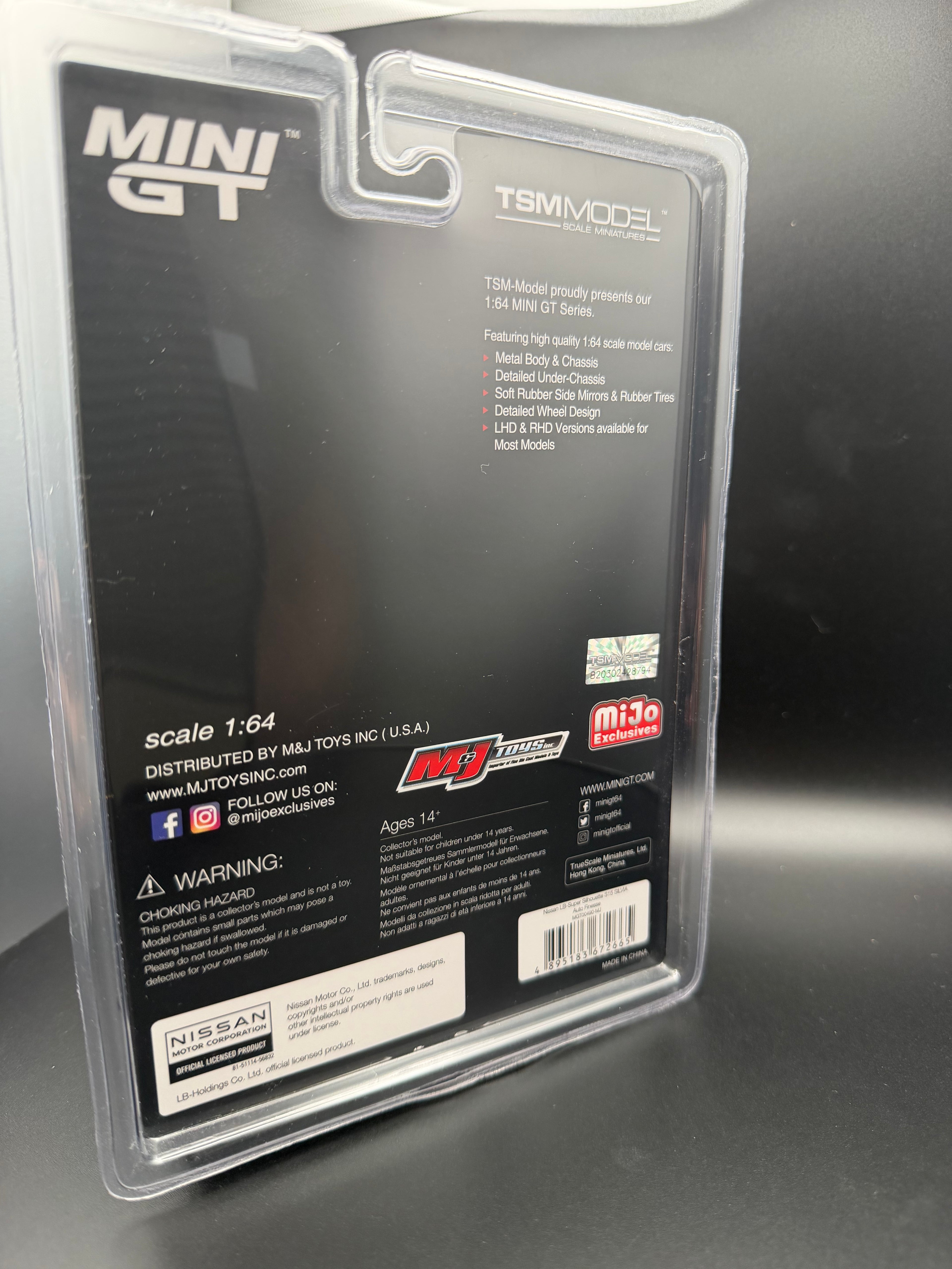 Mini GT LBWK Nissan Silvia S15 “Auto Finesse” #490