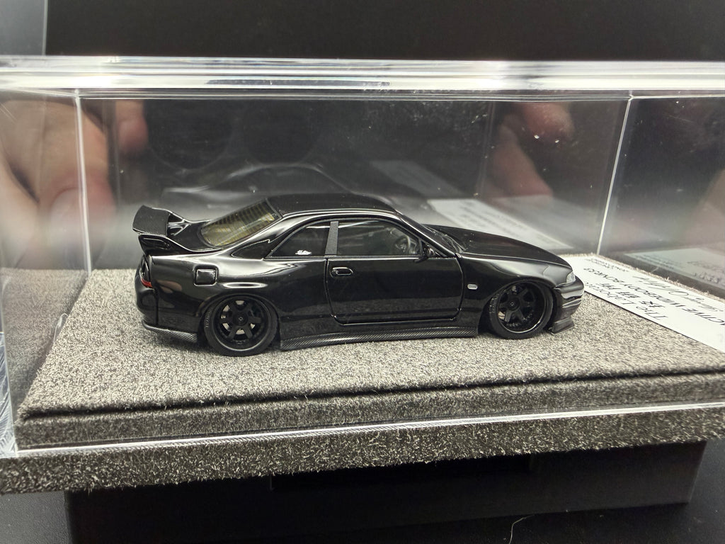 Zonzo Studio Nissan Skyline R33 GTR “Gloss Black”