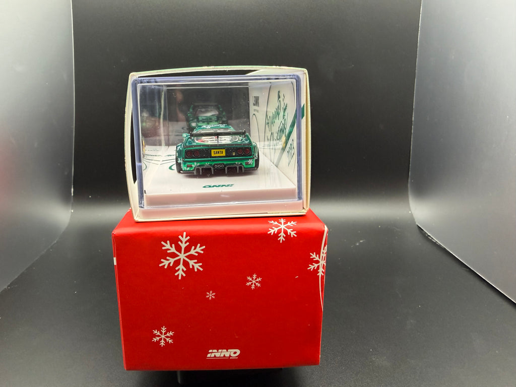 Inno64 LBWK Ferrari F40 Christmas CHASE