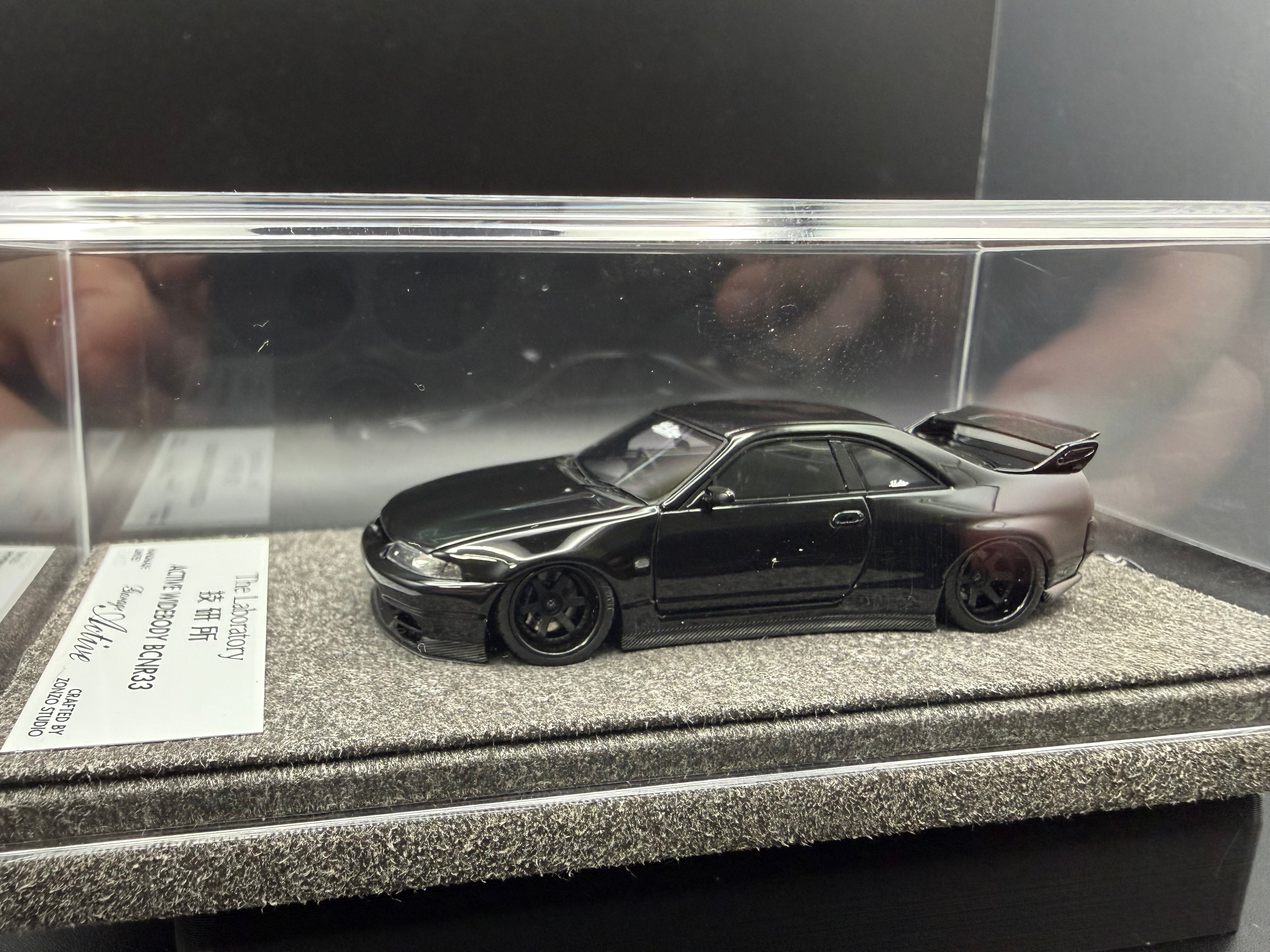 Zonzo Studio Nissan Skyline R33 GTR “Gloss Black”