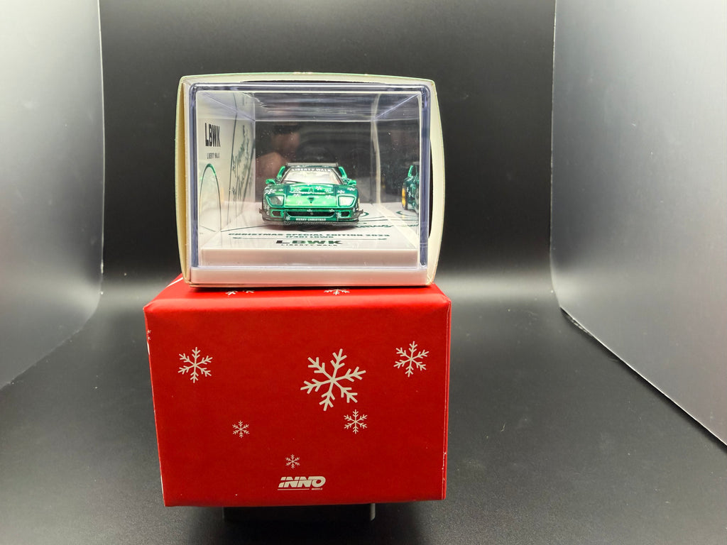 Inno64 LBWK Ferrari F40 Christmas CHASE